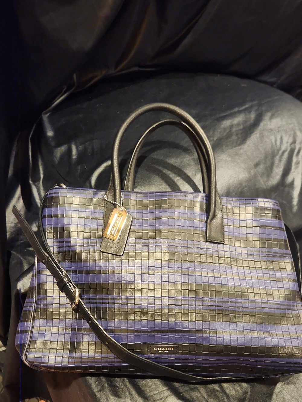 Coach Bleeker studio tote/2way in embossed woven indigo blue/black leather